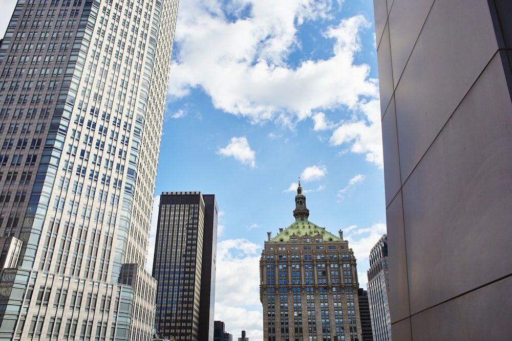 Фото The Gotham Hotel