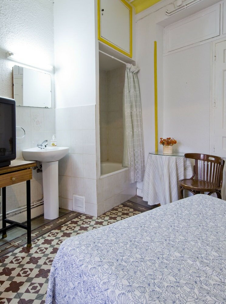 Фото Hostal Noviciado