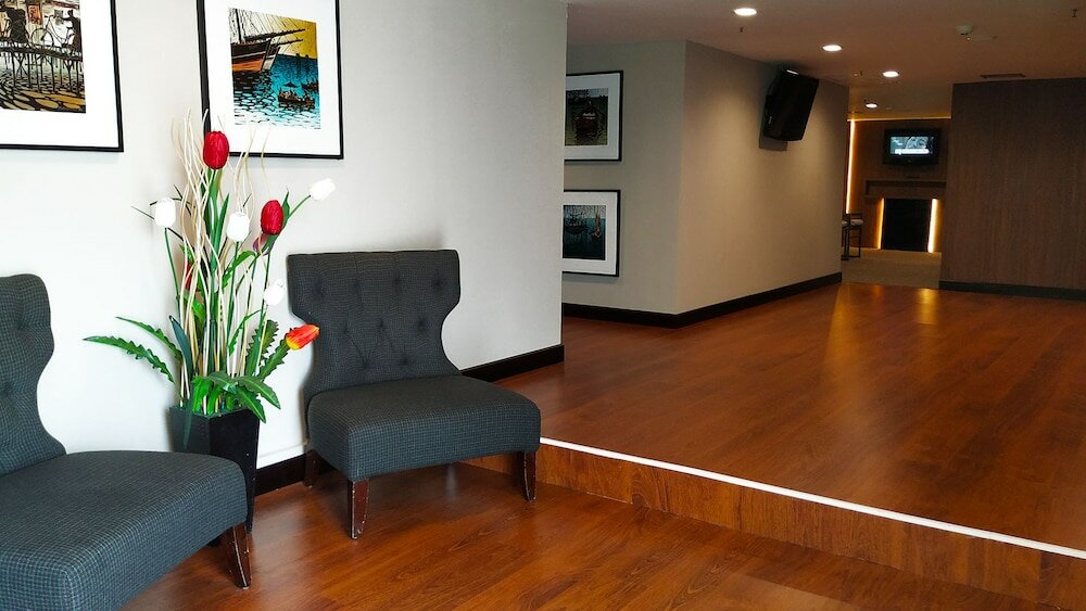 Фото The Arista Hotel