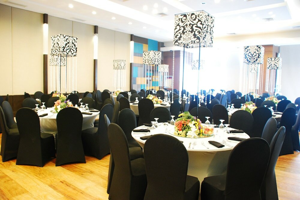 Фото Century Hotel