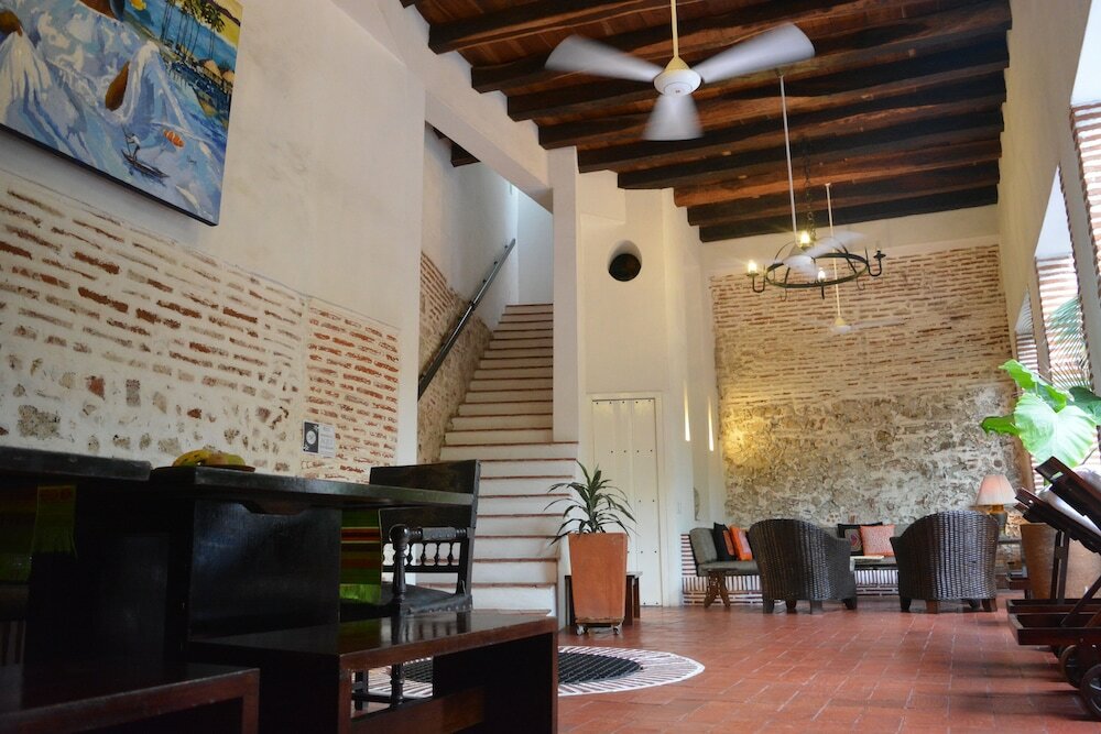 Фото Hotel El Candil de los Santos