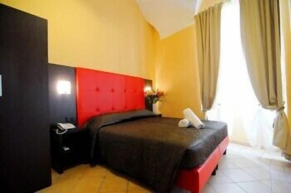 Фото Sakura Inn Sanremo