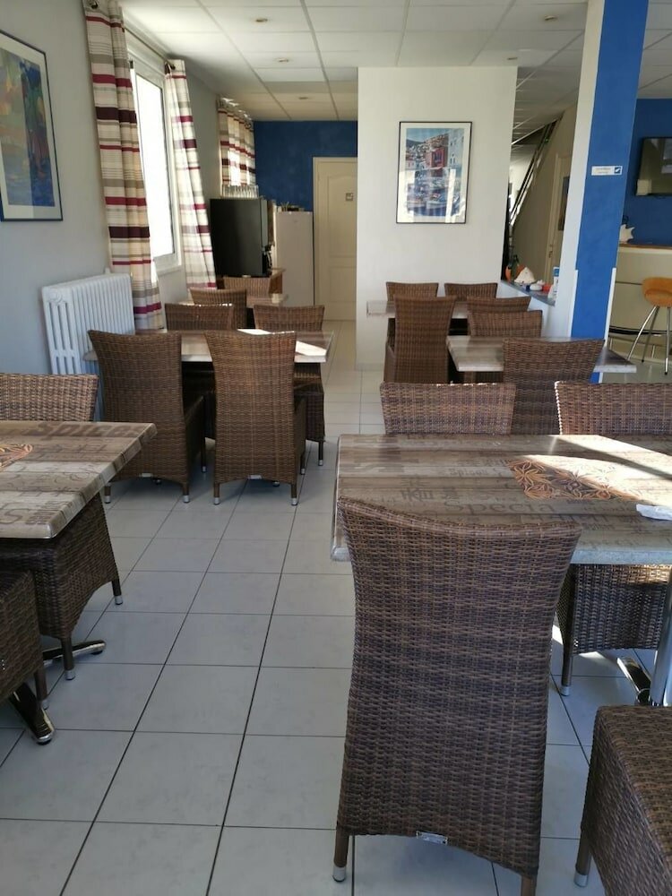 Фото Le Carry Hôtel