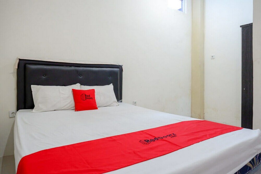 Фото RedDoorz near Hartono Mall Solo