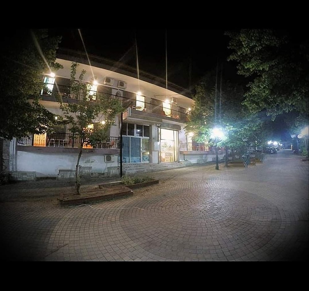 Фото Elizabeth Hotel