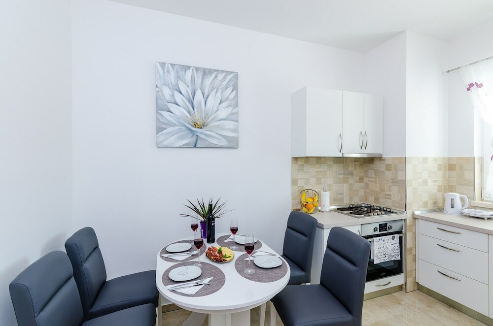 Фото Apartments La Luna