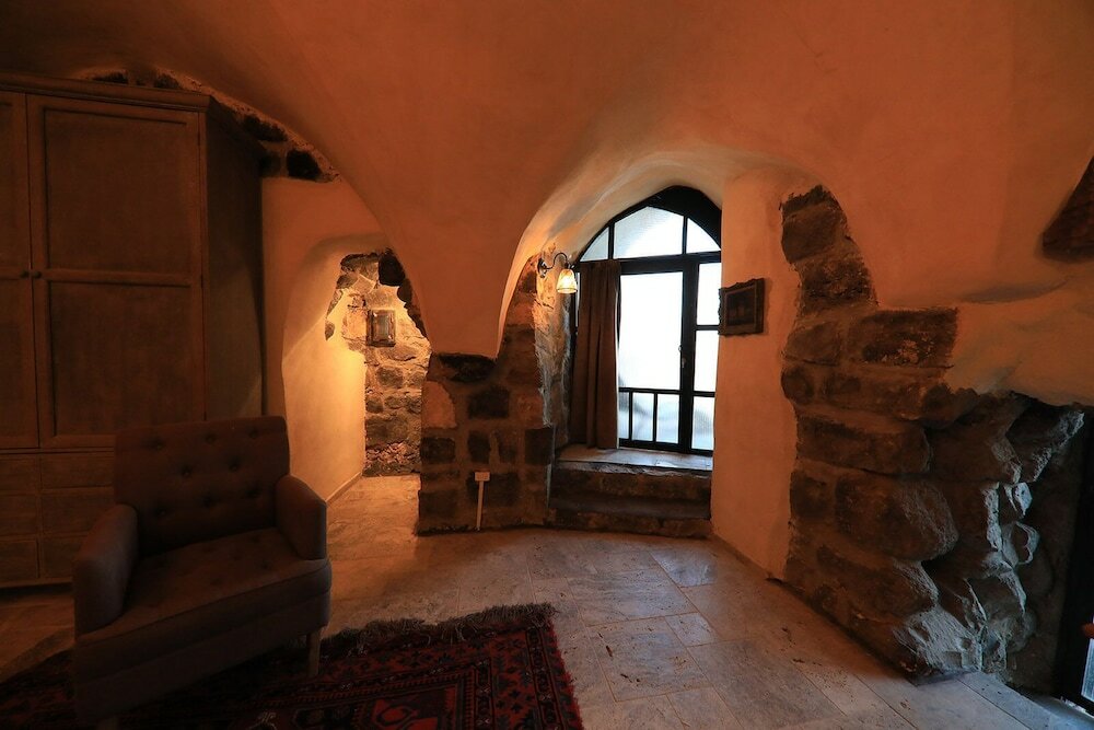 Фото Dona Castle