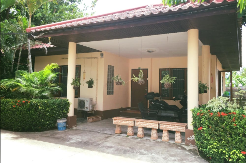 Фото Busaba House