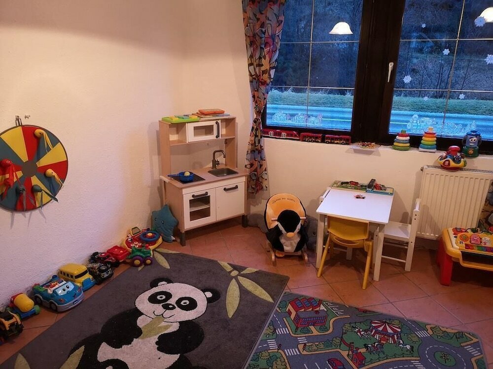 Фото Gasthof zum Falkenstein