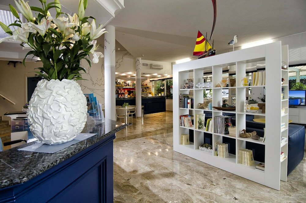 Фото Hotel Marisa