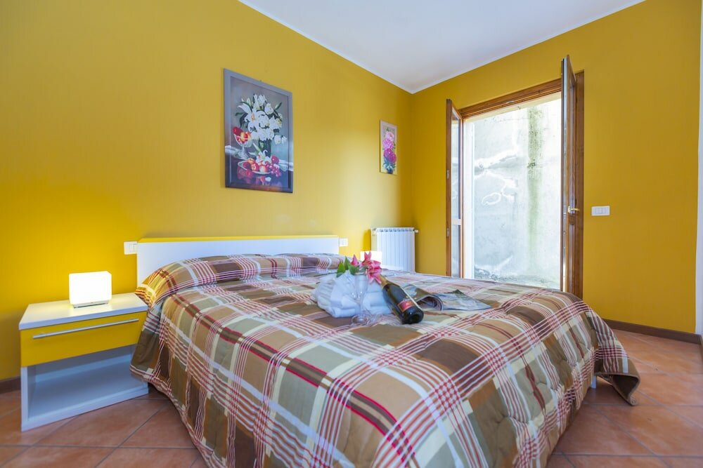 Фото Fontana Del Lago Apt. 15