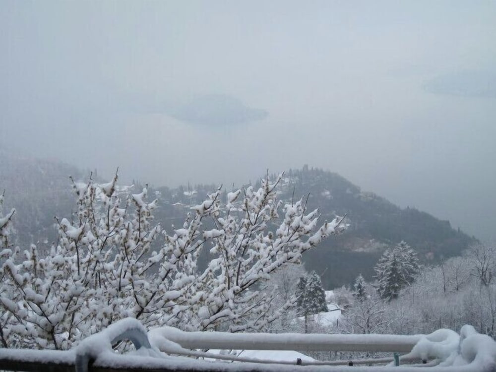 Фото Villetta Belvedere Perledo