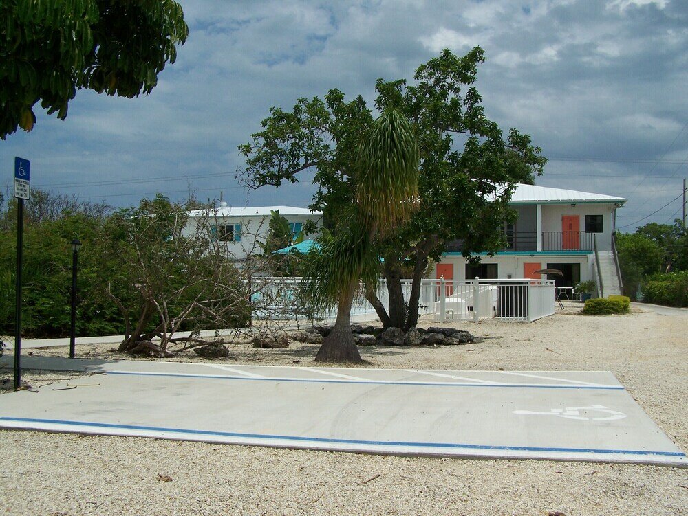 Фото Rock Reef Resort