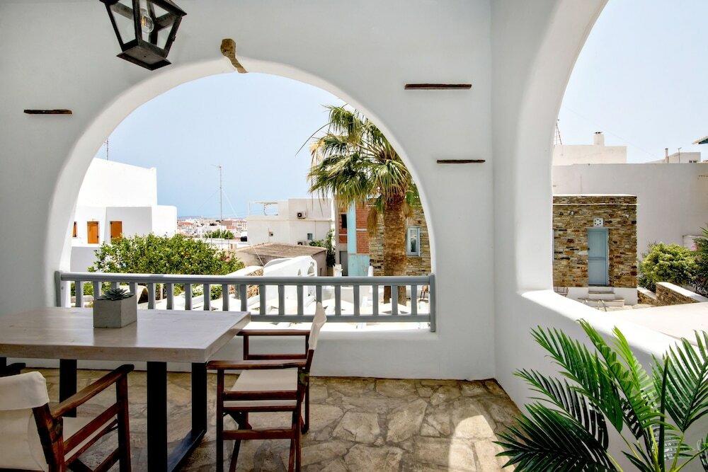 Фото Onar Hotel and Suites