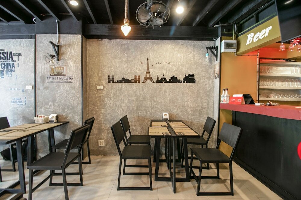 Фото Oyo 1158 Thestaycafe Hostel