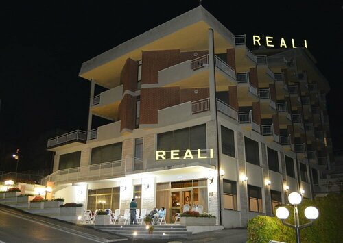 Гостиница Hotel Reali