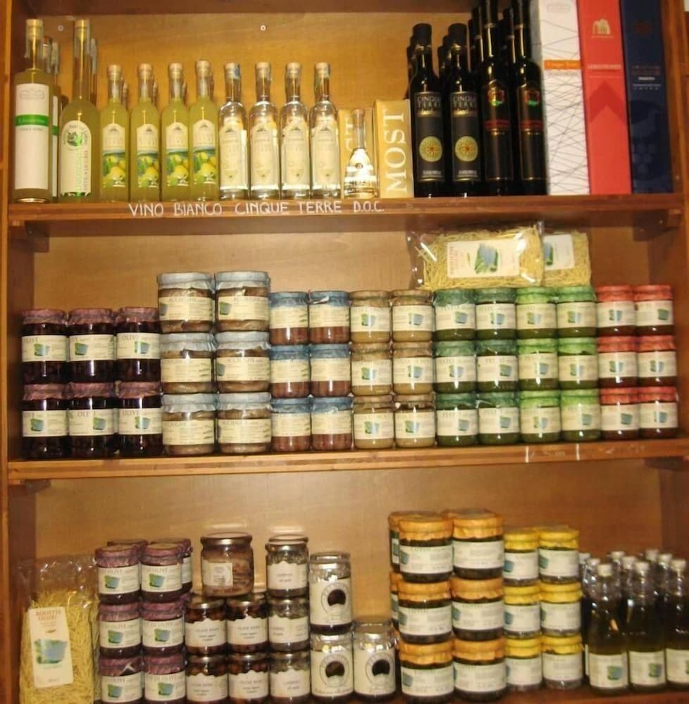 Фото Hotel Monterosso Alto