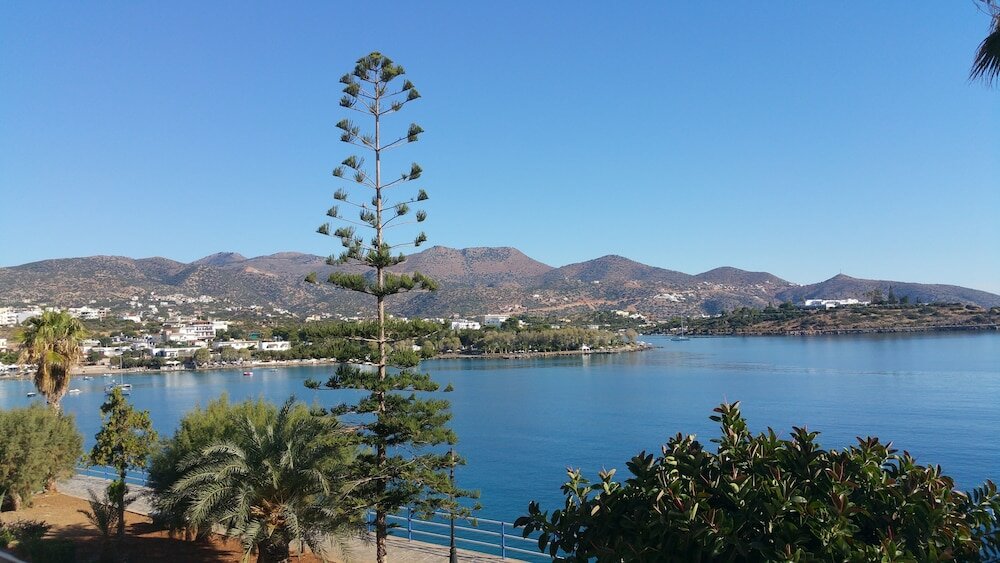 Фото Melas Apartments