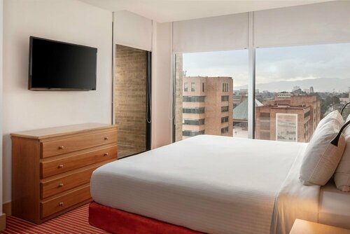 Гостиница Fairfield by Marriott Bogota Embajada в Боготе