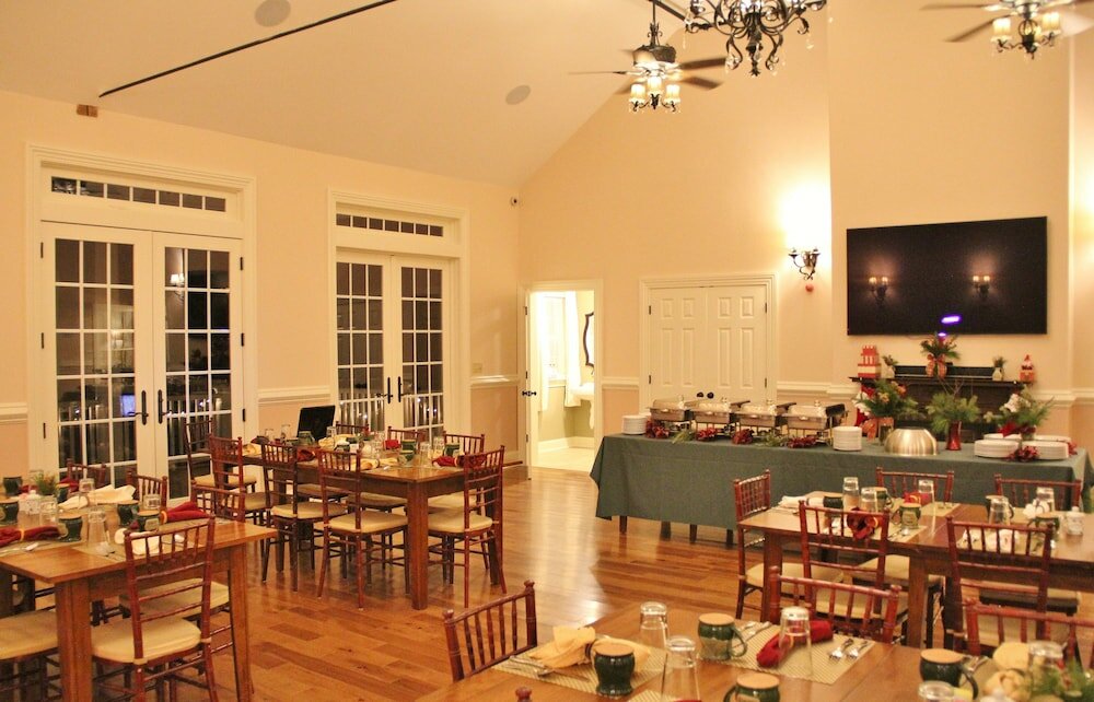 Фото Caldwell House Bed & Breakfast