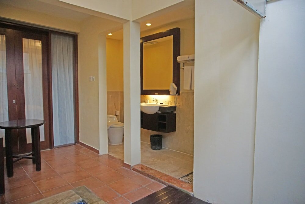 Фото Best Western Kuta Villa
