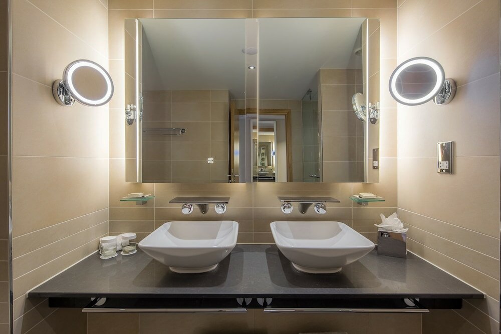 Фото Hilton at St George's Park, Burton Upon Trent