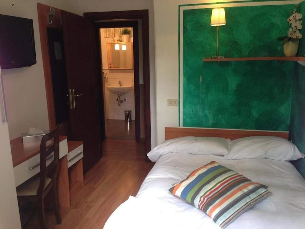 Фото Hotel Monterosso Alto