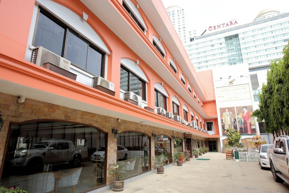 Фото Pj Watergate Hotel