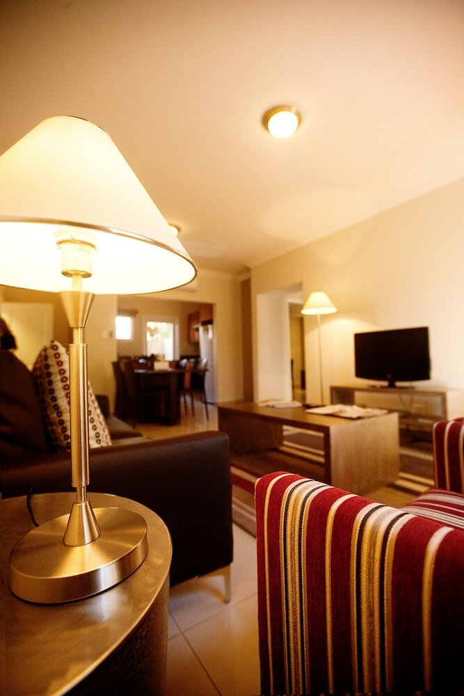 Фото The Capital Villa