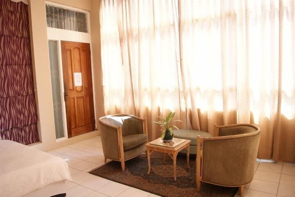 Фото отеля 4