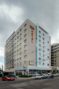Гостиница Hotel Express Vieiralves