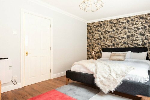 Апартаменты The Old Station House - Stylish & Central 2bdr Apartment в Оксфорде