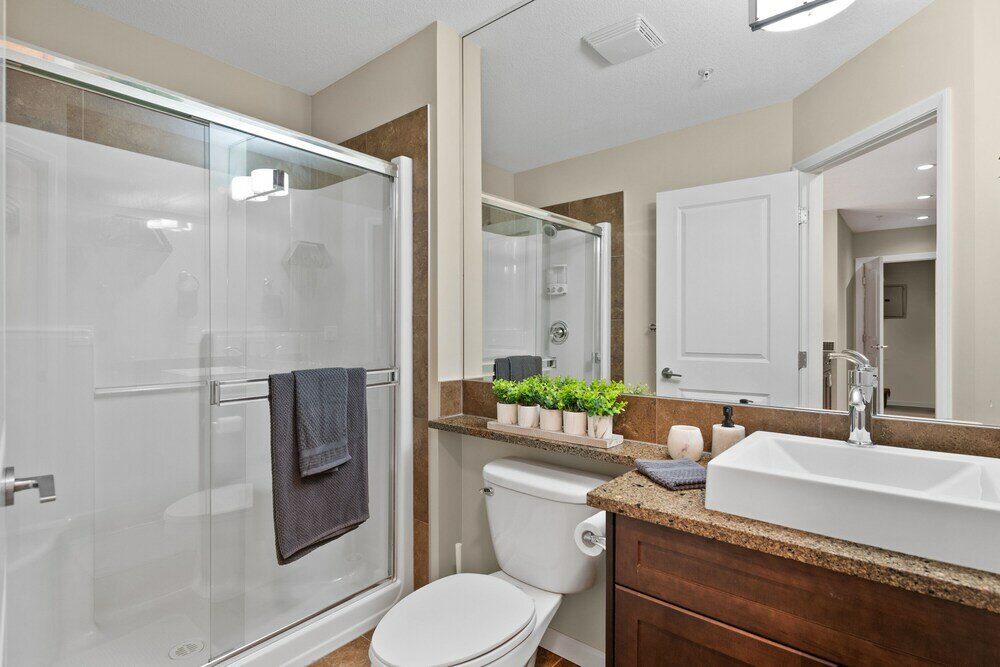 Фото Globalstay. Downtown Calgary Apartments. Free parking