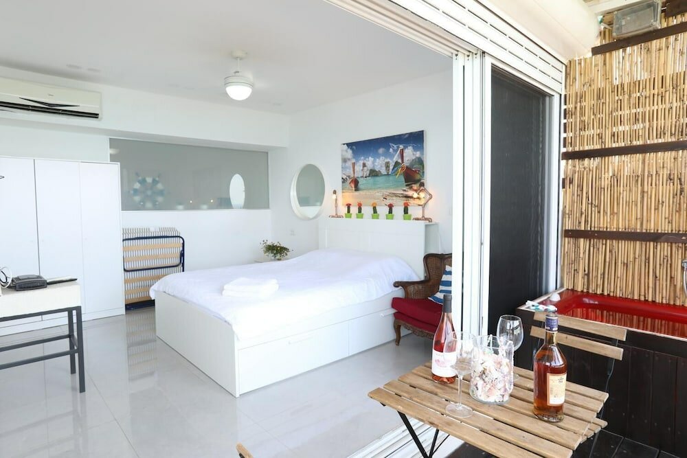 Фото The sunset suit