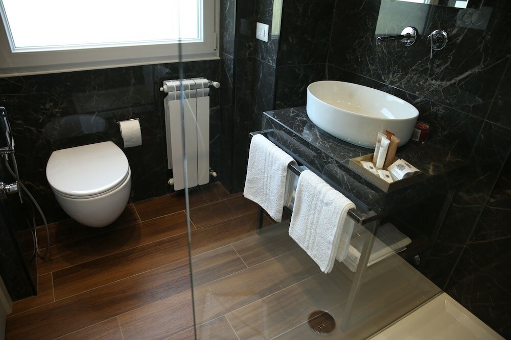 Фото Unicum Roma Suites