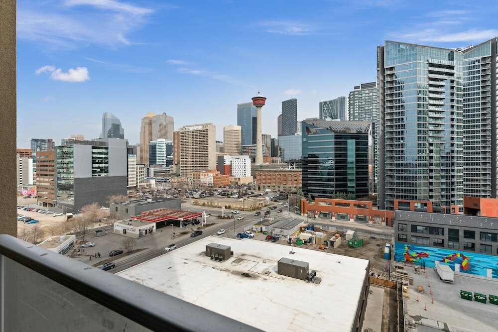 Фото Globalstay. Downtown Calgary Apartments. Free parking