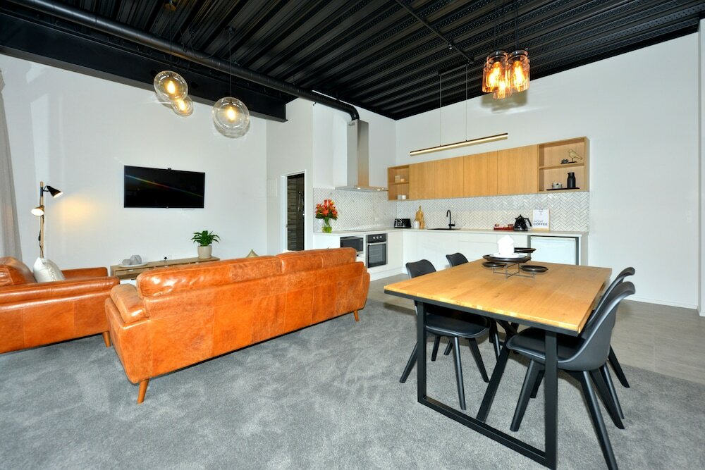 Фото Southwark Hotel & Apartments