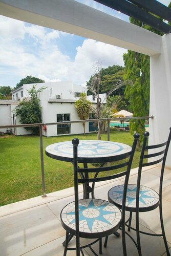 Гостиница Latitude 13 degrees в Лилонгве