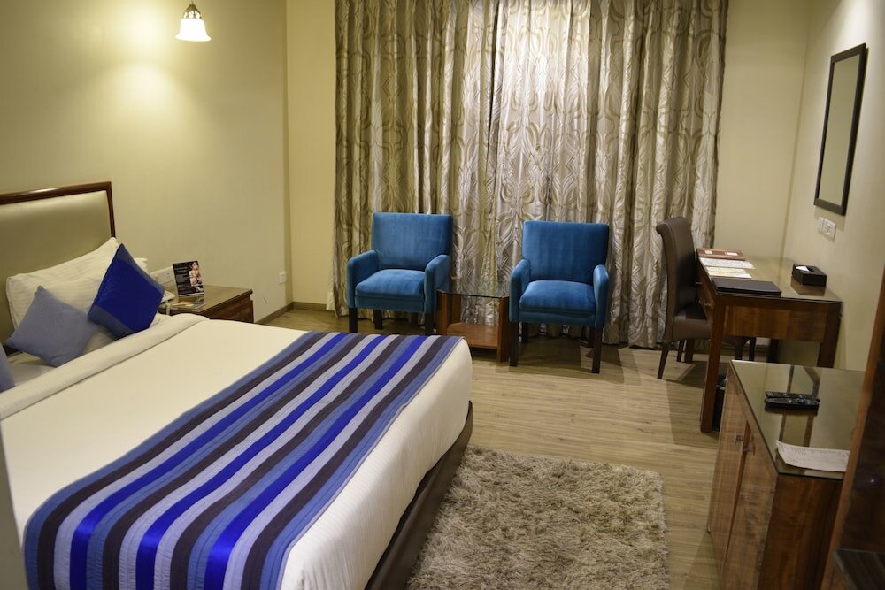 Фото One Earth Avaas