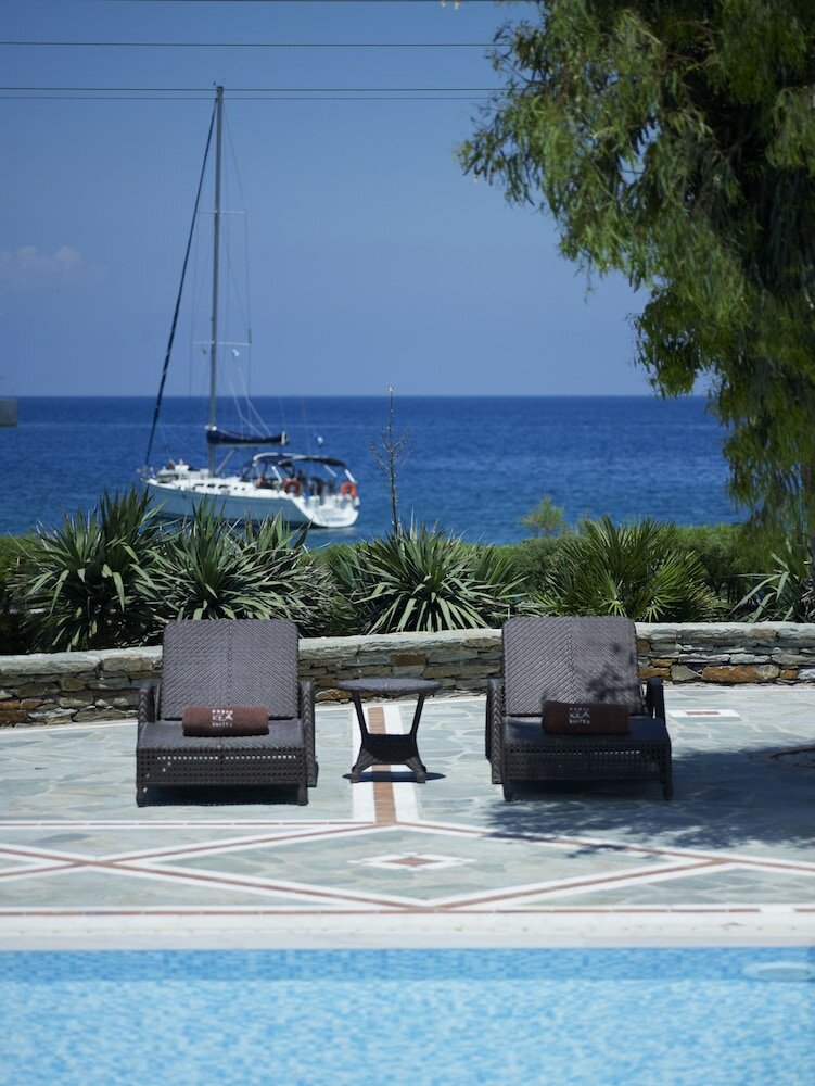 Фото Porto Kea Suites