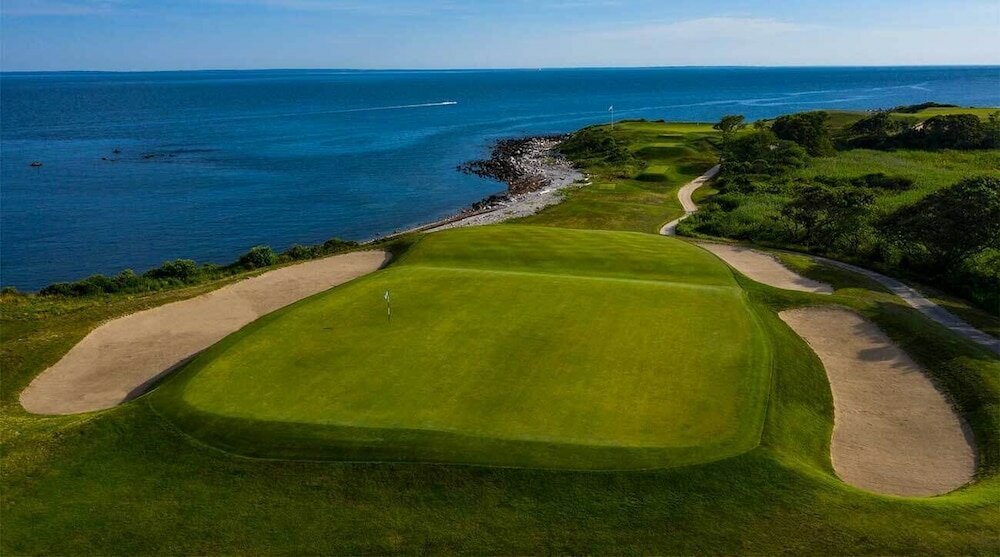 Фото Provident Luxury Suites Fisher Island