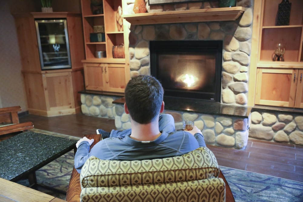 Фото Hawthorn Suites by Wyndham Minot