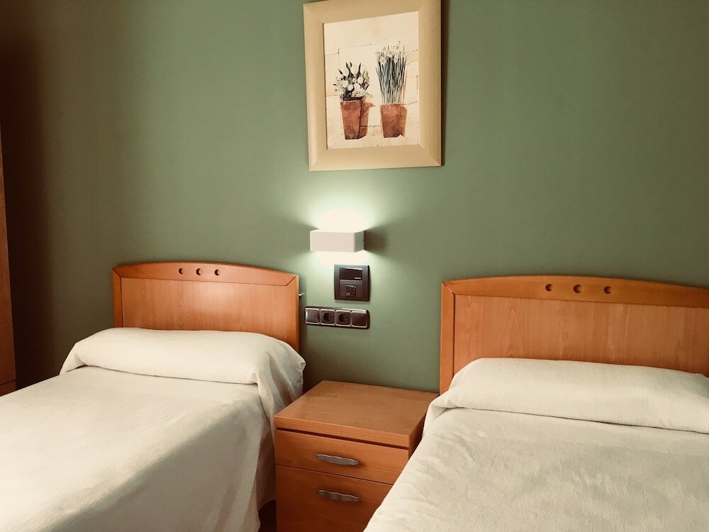 Фото Hostal Meseguer