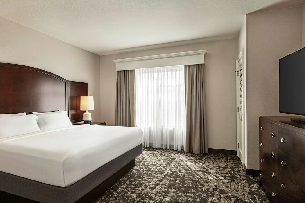 Фото Embassy Suites by Hilton Orlando Lake Buena Vista South