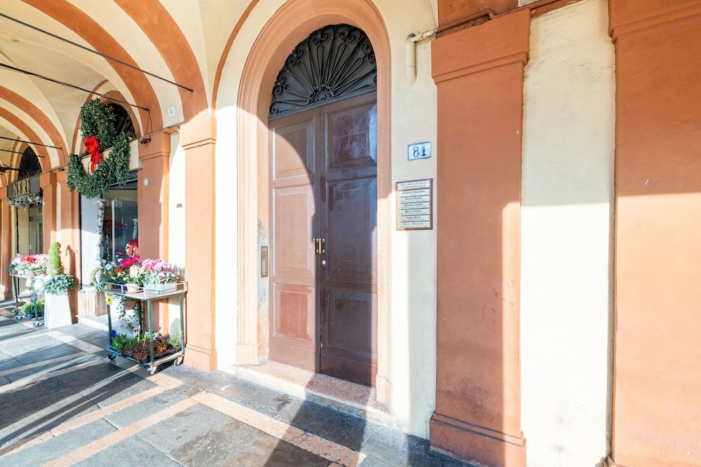 Фото A pochi minuti dall'Università di Bologna MiniHouse