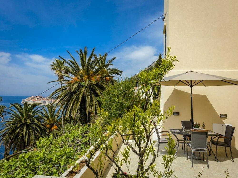 Фото Apartments Pully