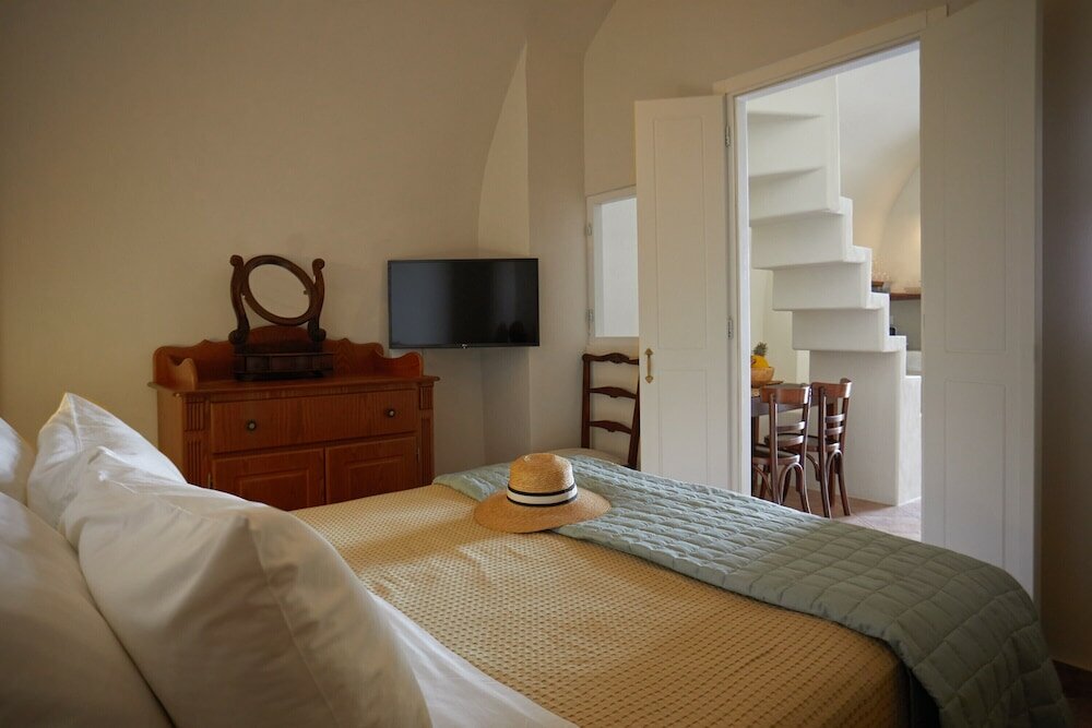 Фото Arvanitis Cave Village