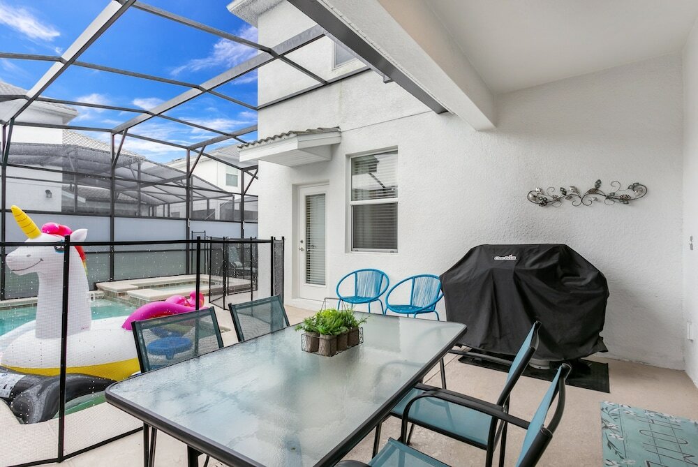 Фото 5 Bed 4 Ba Villa with Game Room, Pool & SPA