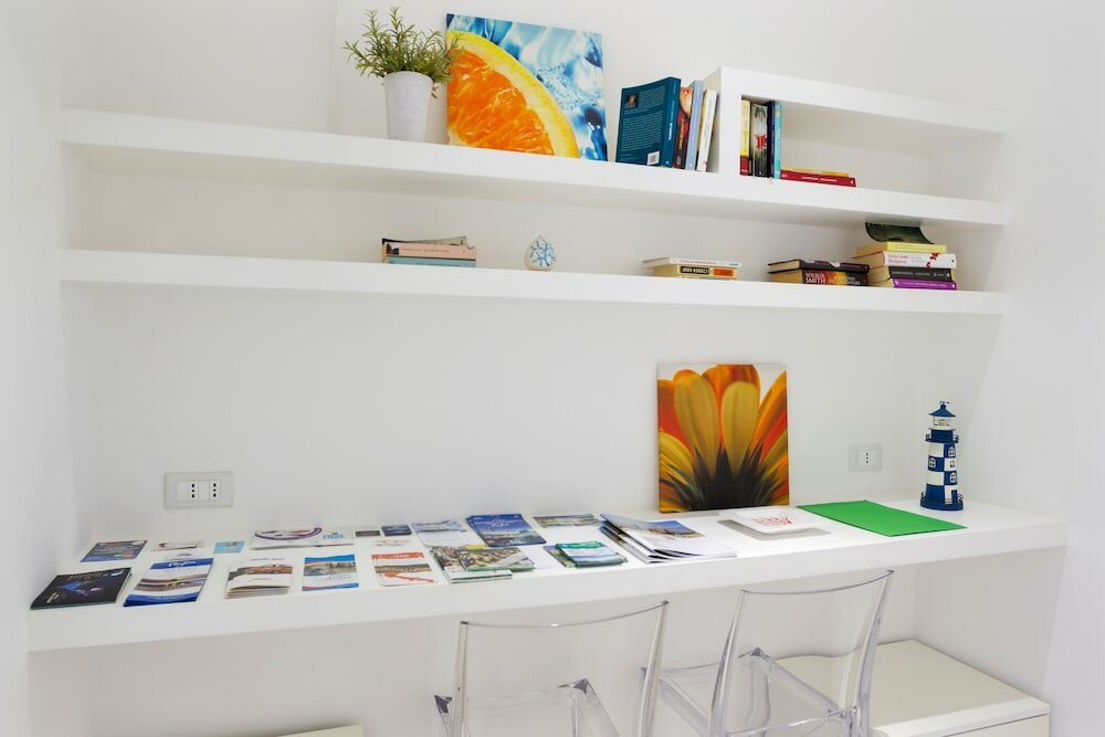 Фото Cute flat in the heart of Monopoli