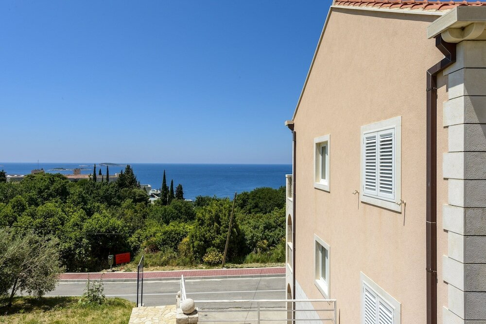 Фото Apartments Maris